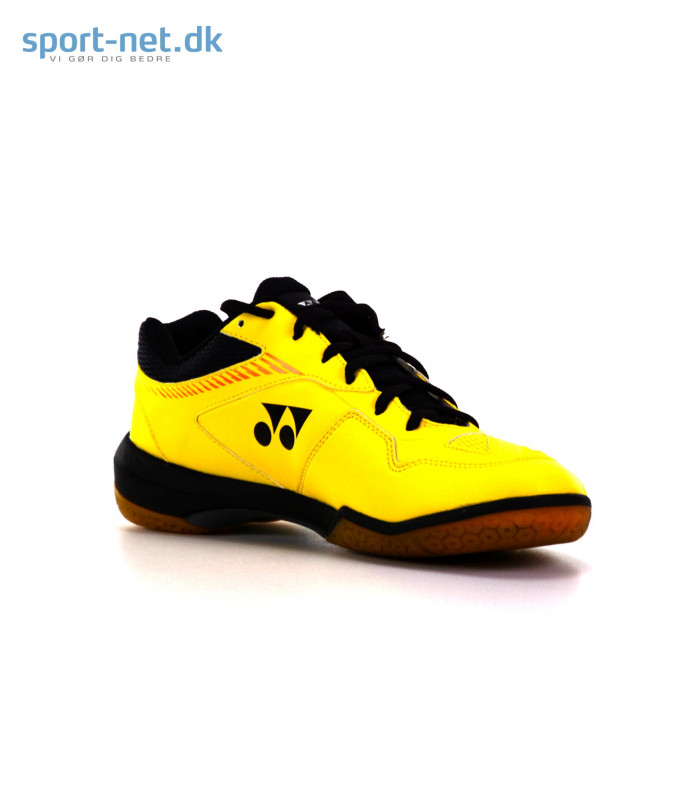 yonex shb 65 x 2 wide