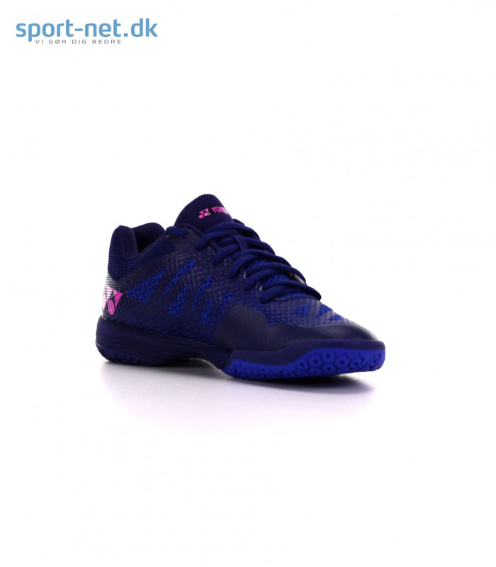 yonex aerus 3 navy blue